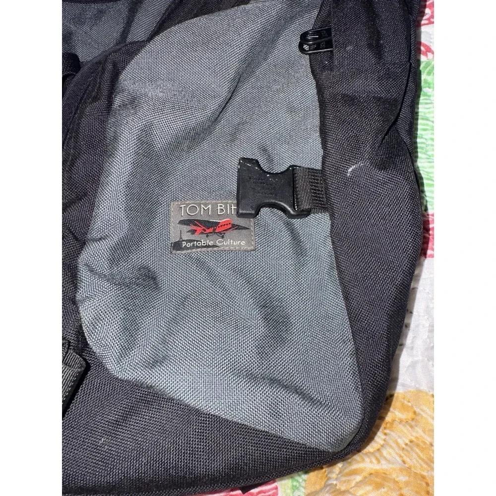 Tom Bihn Brain Bag Backpack 36L Black Gray